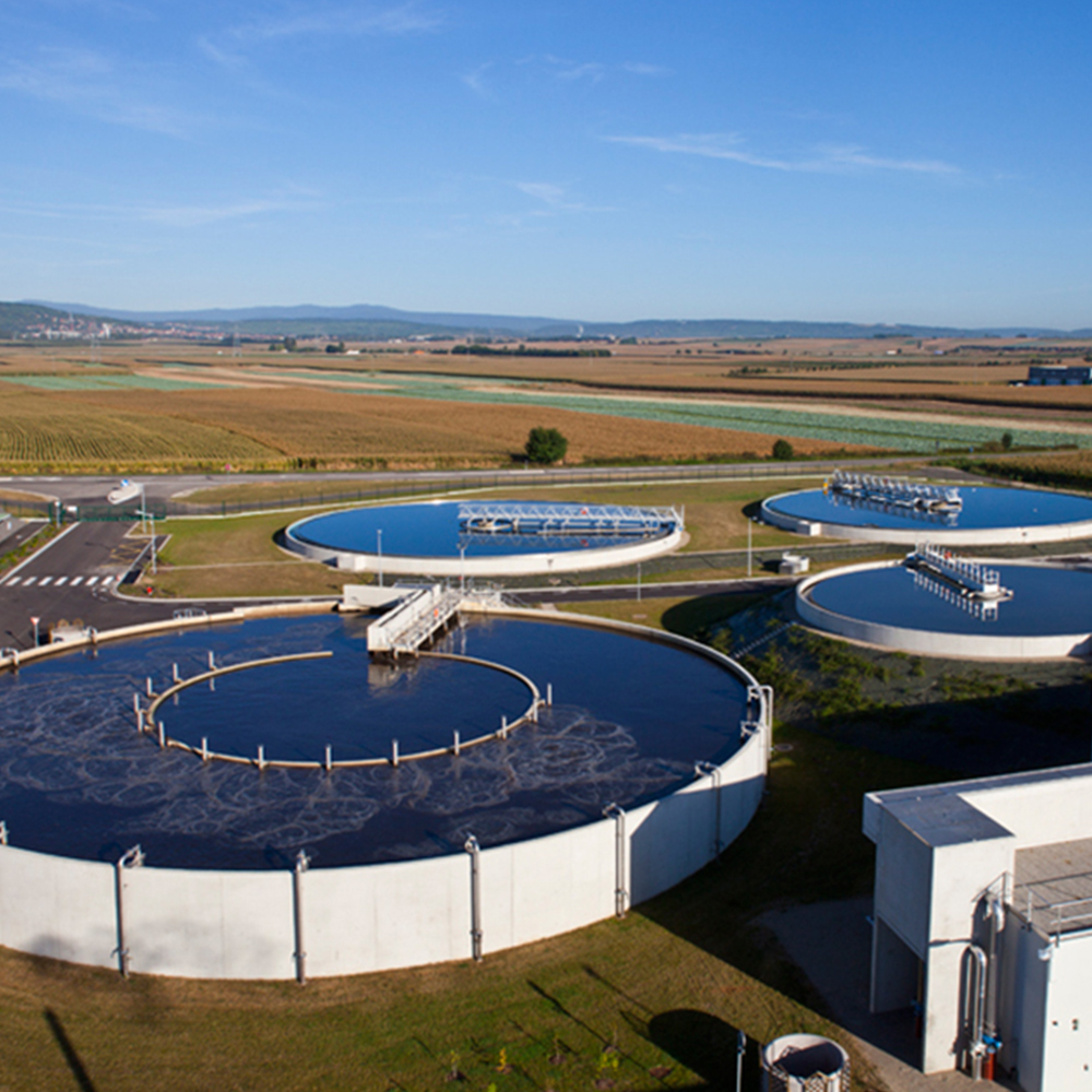 Сооружений сточных. Wastewater treatment Plant в Восточном Мидлендсе. Sewage treatment Plant. Комплекс Чайво очистные сооружения. Water treatment Plant.